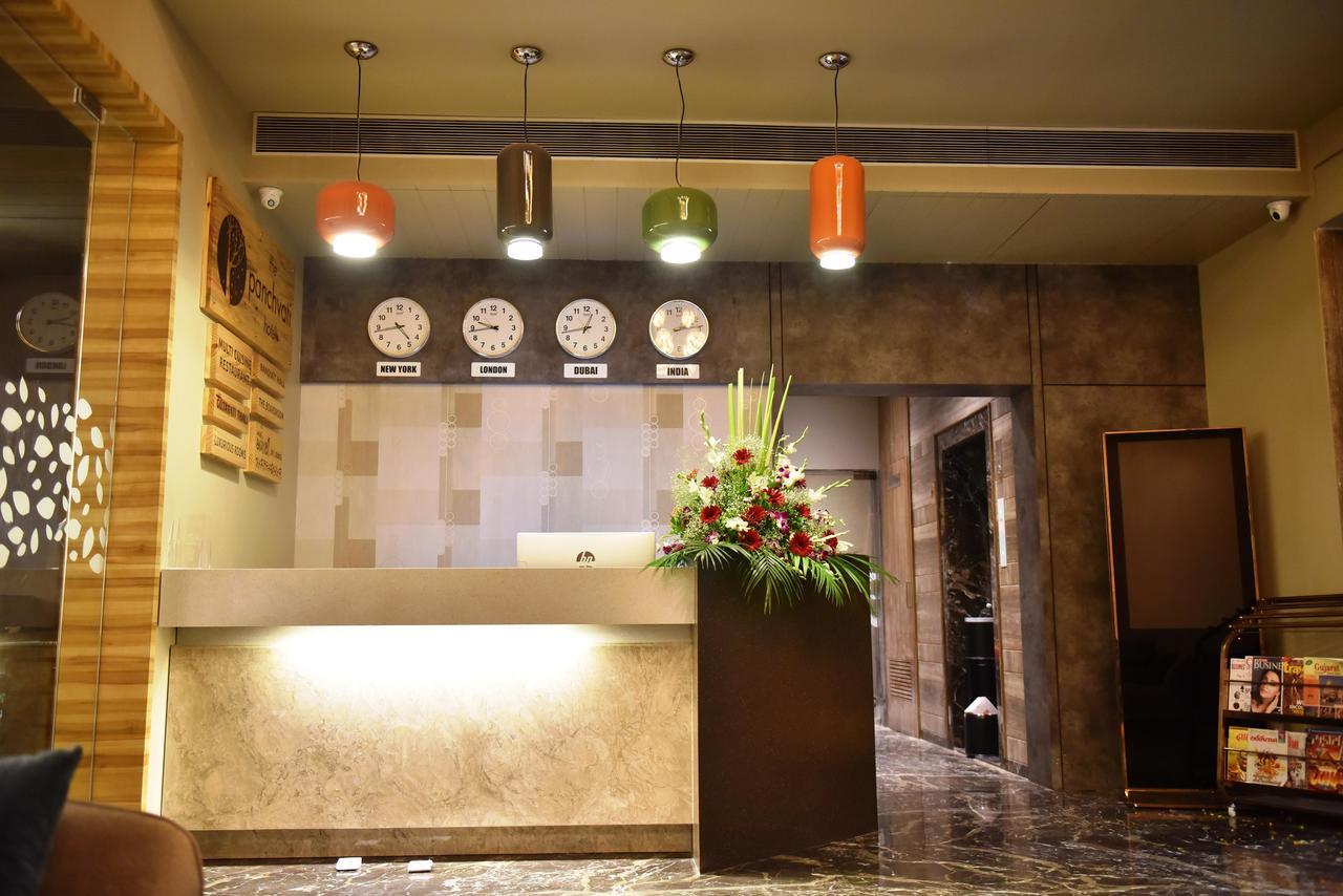 The Panchvati Hotel Rádzskot Kültér fotó